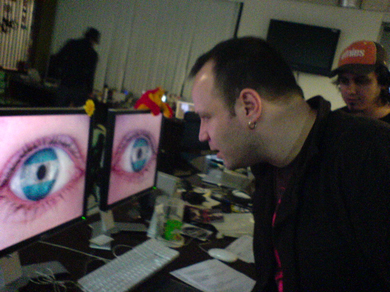 paleblueeyes.jpg